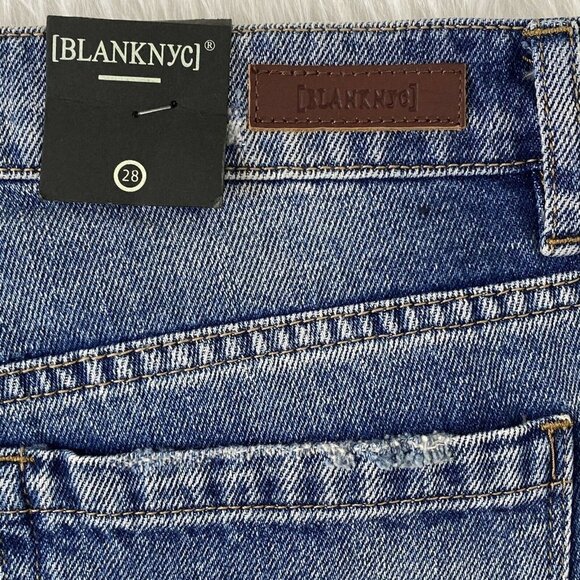 BLANKNYC Women's size 28 Tomboy Blue Jean Bermuda Shorts Raw Hem Distressed NEW - Picture 7 of 10